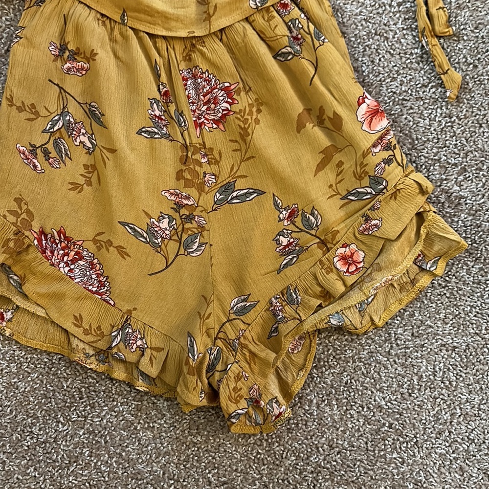 💰Flower romper💰 - Picture 4 of 6